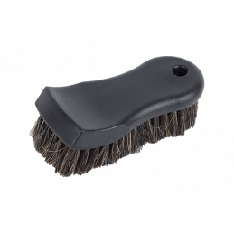 Brosse pour le nettoyage du cuire